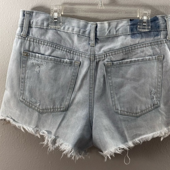 Aeropostale Women Light Blue Denim Jean Cheeky Shorts Distressed Ripped size 8 - Picture 7 of 9